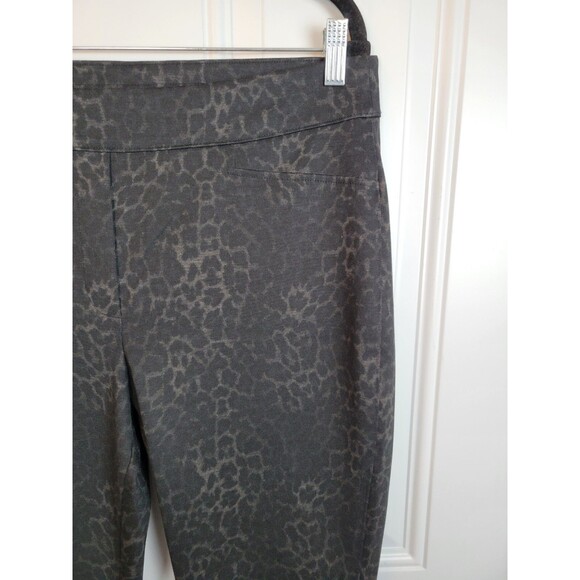 Chico's Animal Print Ponte Legging Size 12 / Large - Picture 2 of 8
